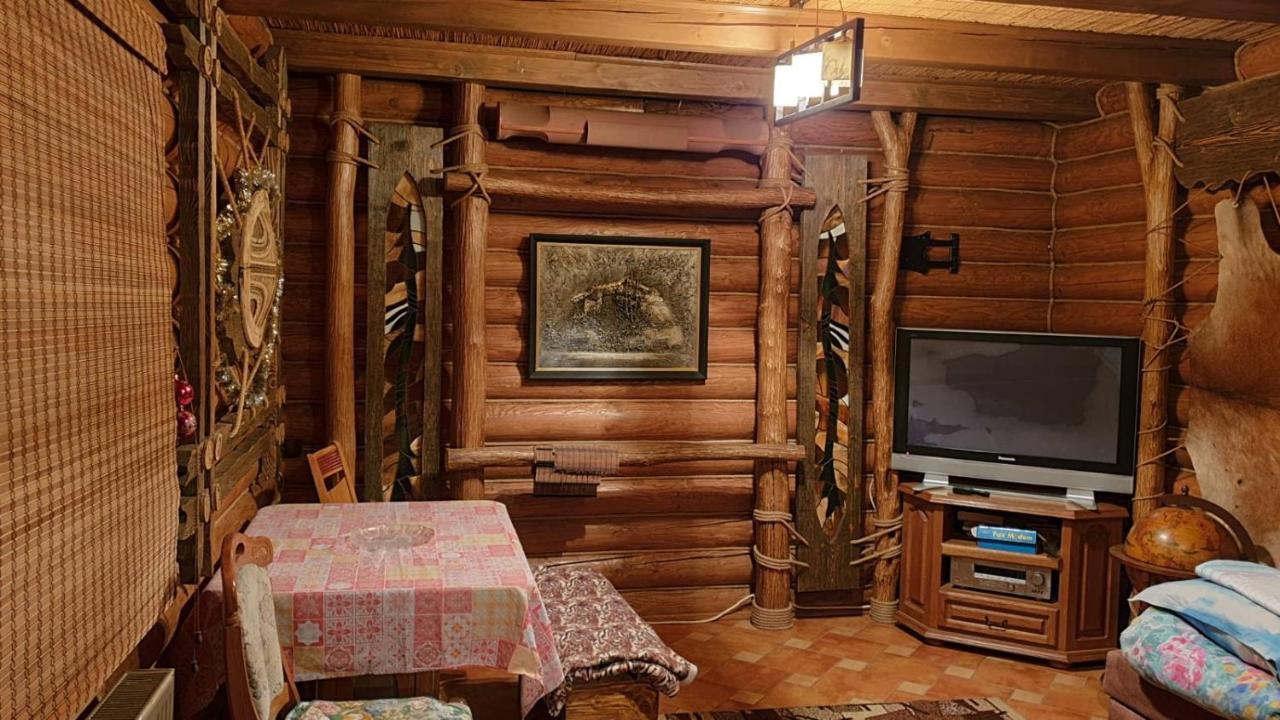 Villa Viktoria Užhorod Esterno foto